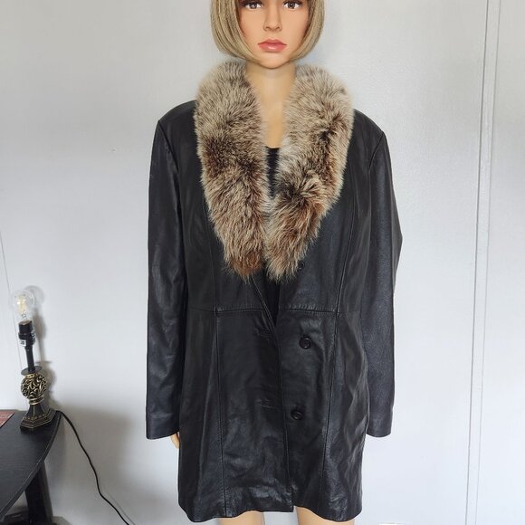 #658 Leather/fur jacket - Picture 1 of 4
